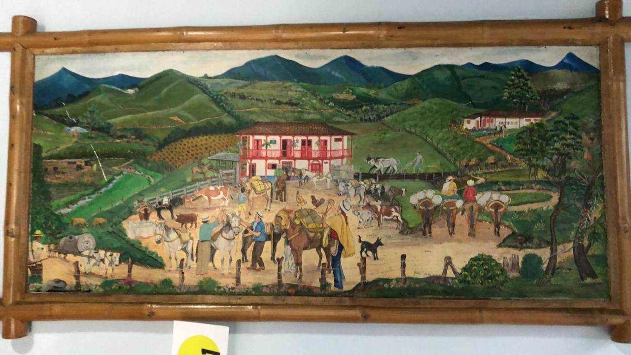 Hotel Cambulos Manizales Luaran gambar